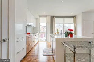 621 S 24th St, Philadelphia, PA 19146 - Photo 4