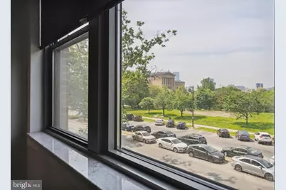 2601 Pennsylvania Avenue #212, Philadelphia, PA 19130 - Photo 18