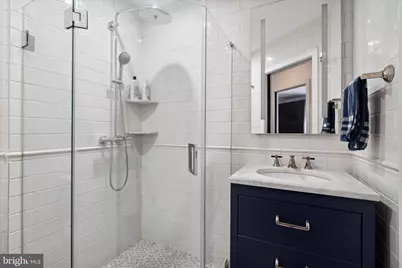 2601 Pennsylvania Avenue #212, Philadelphia, PA 19130 - Photo 16