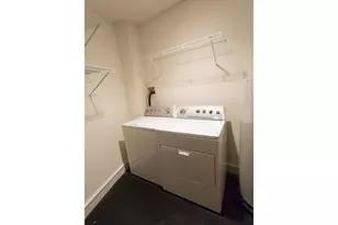 201 N 8th St, Philadelphia, PA 19106 - Photo 22