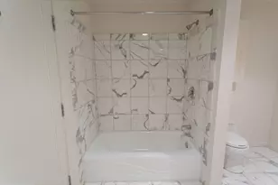 201 N 8th St, Philadelphia, PA 19106 - Photo 18