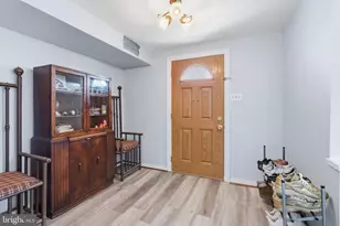 1036 Camas Dr, Philadelphia, PA 19115 - Photo 4