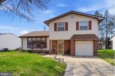 1036 Camas Drive, Philadelphia, PA 19115 - Photo 2