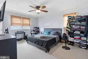 1036 Camas Dr, Philadelphia, PA 19115 - Photo 26