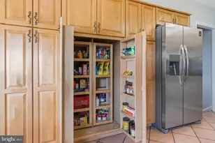 1036 Camas Dr, Philadelphia, PA 19115 - Photo 16