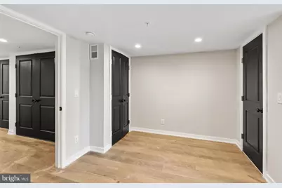 2526 W Girard Avenue #1, Philadelphia, PA 19130 - Photo 24