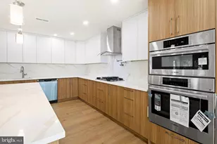 38 Magnolia Pl, Philadelphia, PA 19115 - Photo 12