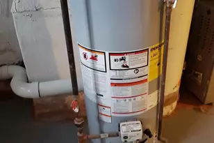 2456 N 4th St, Philadelphia, PA 19133 - Photo 2