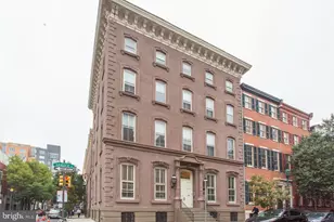 1035 Spruce St, Philadelphia, PA 19107 - Photo 1