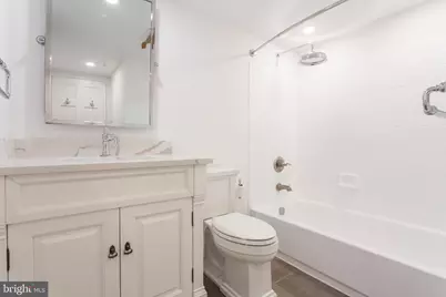 1035 Spruce Street #106, Philadelphia, PA 19107 - Photo 22