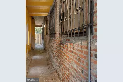 1035 Spruce Street #106, Philadelphia, PA 19107 - Photo 38