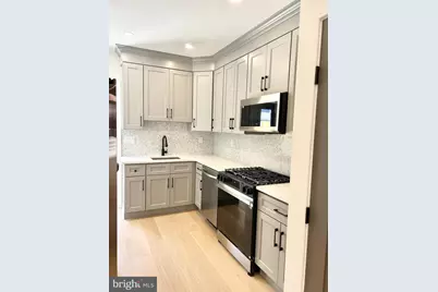 829 N Bucknell Street, Philadelphia, PA 19130 - Photo 4