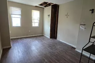 1925 Rowan St, Philadelphia, PA 19140 - Photo 4