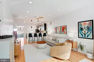 2027 E York St, Philadelphia, PA 19125 - Photo 4