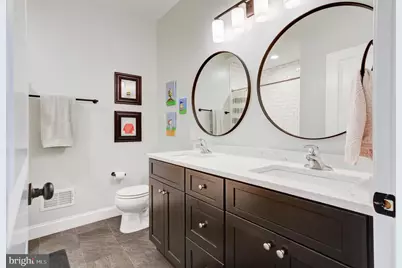 2027 E York Street, Philadelphia, PA 19125 - Photo 16