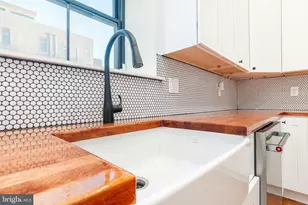 412 Sepviva St, Philadelphia, PA 19125 - Photo 8