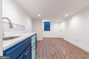 412 Sepviva St, Philadelphia, PA 19125 - Photo 10