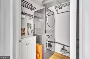 2108 Appletree St, Philadelphia, PA 19103 - Photo 10