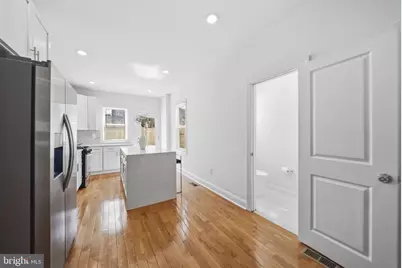 1634 Annin Street, Philadelphia, PA 19146 - Photo 10