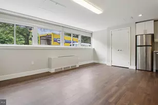 2200 Benjamin Franklin Pkwy, Philadelphia, PA 19130 - Photo 6