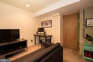 317 Hermitage St, Philadelphia, PA 19128 - Photo 22