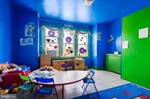 7221 W Passyunk Ave, Philadelphia, PA 19142 - Photo 4