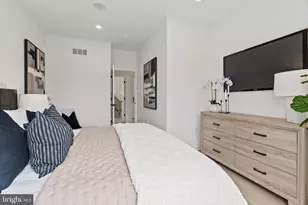 2209 Montrose St, Philadelphia, PA 19146 - Photo 32