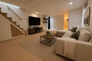 526 Arthur St, Philadelphia, PA 19111 - Photo 16