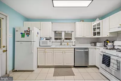 526 Arthur Street, Philadelphia, PA 19111 - Photo 6