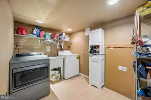 526 Arthur St, Philadelphia, PA 19111 - Photo 16