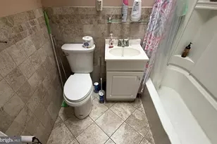 2023 S Etting St, Philadelphia, PA 19145 - Photo 8