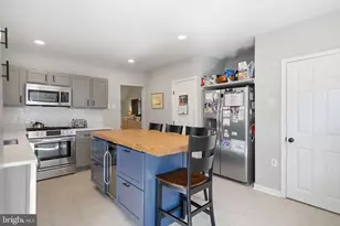 244 E Sydney St, Philadelphia, PA 19119 - Photo 14