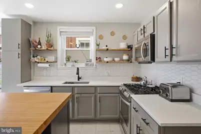 244 E Sydney Street, Philadelphia, PA 19119 - Photo 16