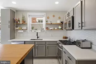 244 E Sydney St, Philadelphia, PA 19119 - Photo 16