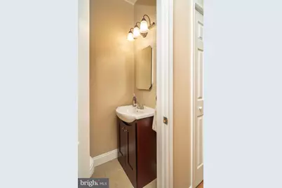 2352 S Lee Street, Philadelphia, PA 19148 - Photo 8