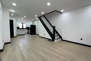 827 W Fisher Ave, Philadelphia, PA 19141 - Photo 10