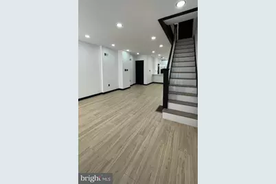 827 W Fisher Avenue, Philadelphia, PA 19141 - Photo 8