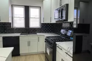 827 W Fisher Ave, Philadelphia, PA 19141 - Photo 14