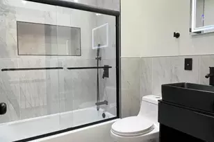 827 W Fisher Ave, Philadelphia, PA 19141 - Photo 28