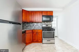 2726 Edgemont St, Philadelphia, PA 19134 - Photo 6