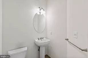 508 Governors Ct, Philadelphia, PA 19146 - Photo 14