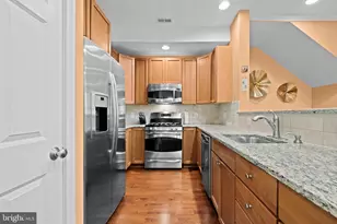 304 Captains Way, Philadelphia, PA 19146 - Photo 14