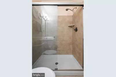 304 Captains Way, Philadelphia, PA 19146 - Photo 38