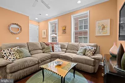 304 Captains Way, Philadelphia, PA 19146 - Photo 2