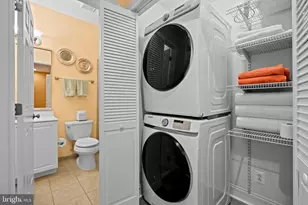 304 Captains Way, Philadelphia, PA 19146 - Photo 36