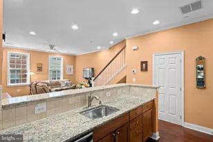 304 Captains Way, Philadelphia, PA 19146 - Photo 12