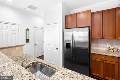 304 Captains Way, Philadelphia, PA 19146 - Photo 18
