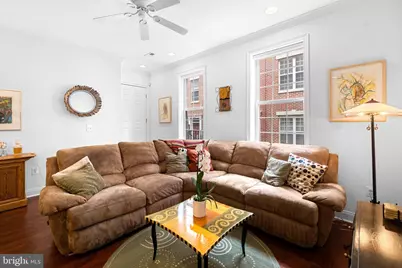 304 Captains Way, Philadelphia, PA 19146 - Photo 2