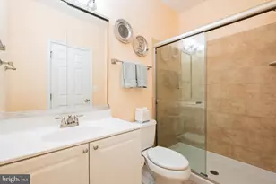 304 Captains Way, Philadelphia, PA 19146 - Photo 32