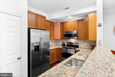 304 Captains Way, Philadelphia, PA 19146 - Photo 14